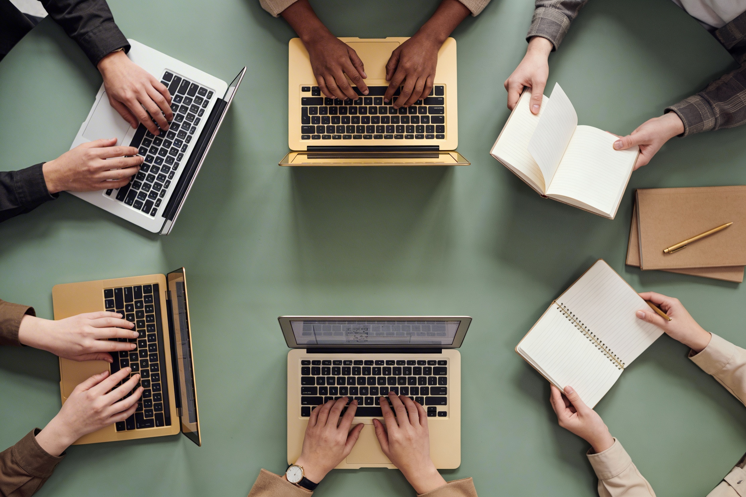 Best Side Hustles for Extra Cash: Quick Wins and Big Payouts